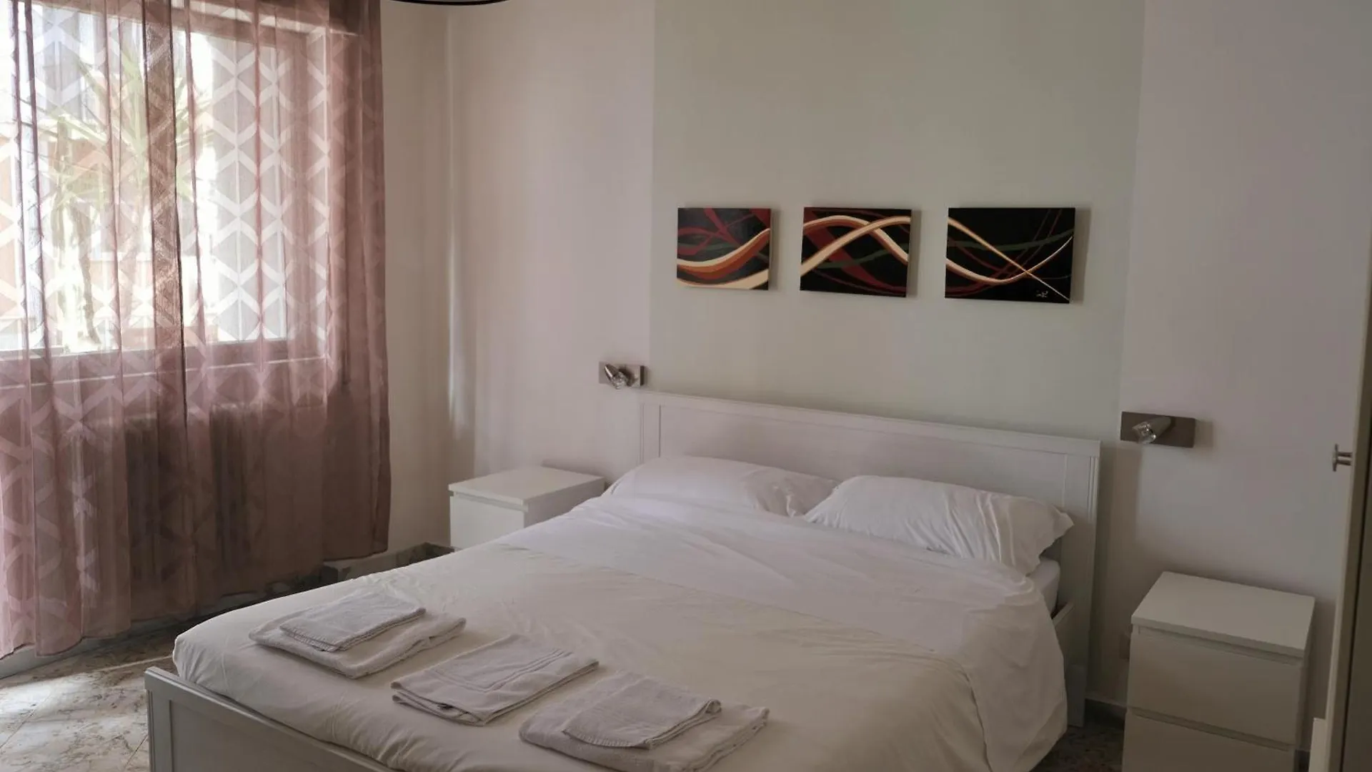Kamila Guest House Bari Italy